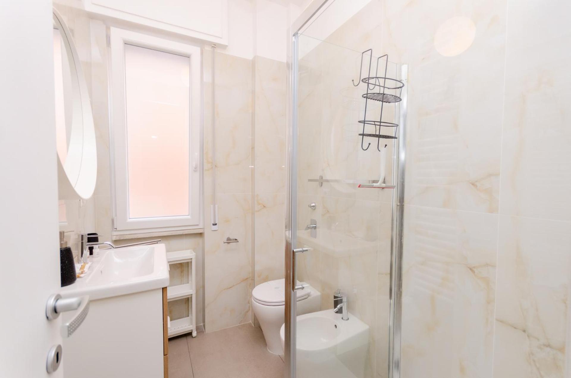 Vivimi Home Fiordalisi Stile & Comfort Vicino Metro Milan Exterior photo